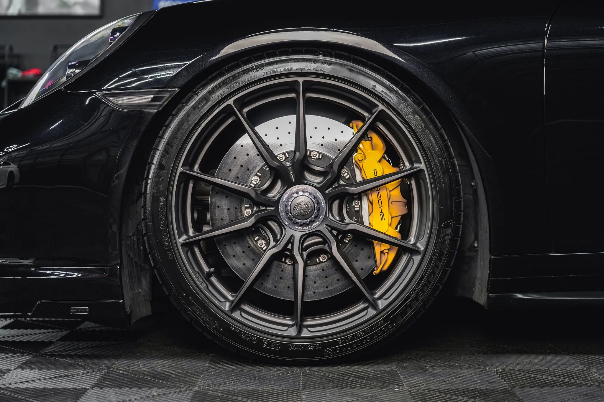 Used 2015 Porsche 911 Turbo S AWD/4WD image 14