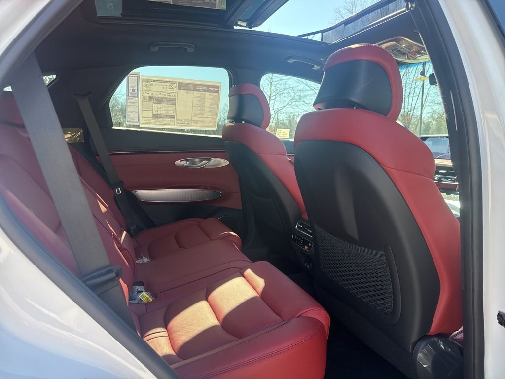 New 2026 Genesis GV70 2.5T Sport Prestige AWD/4WD image 30