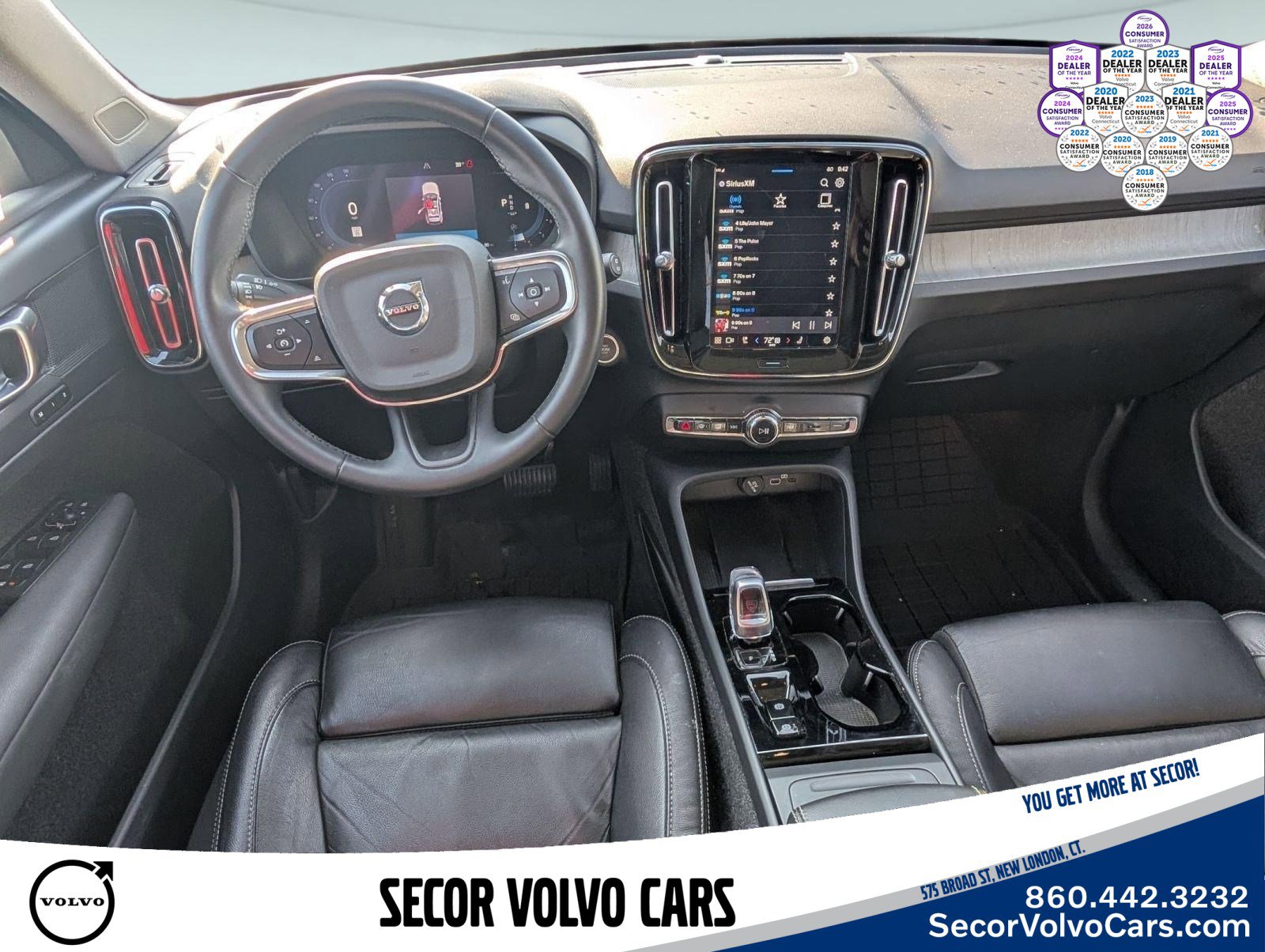 Used 2023 Volvo XC40 B5 Plus w/ Driver Assist Package AWD/4WD image 11