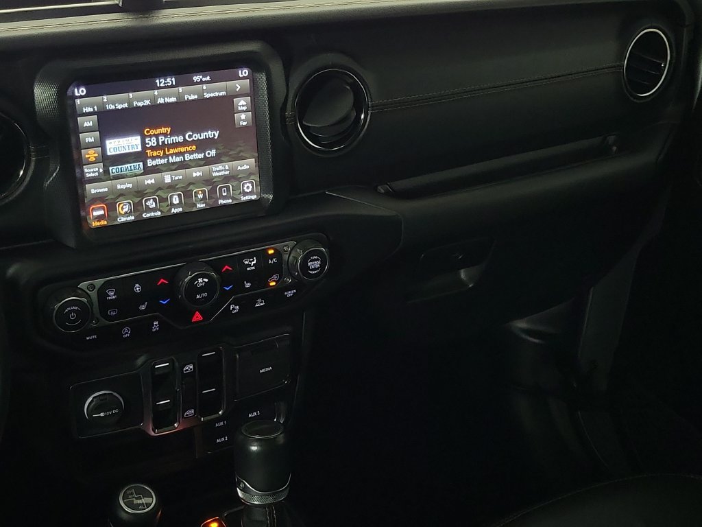 Used 2021 Jeep Gladiator Overland AWD/4WD image 10
