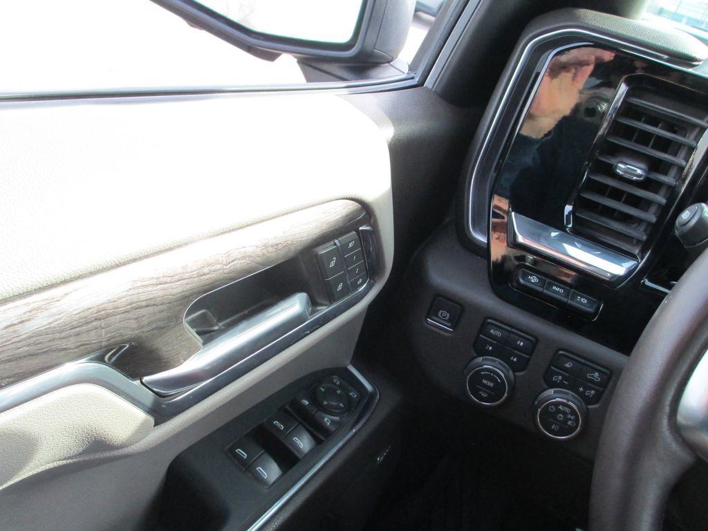 Used 2023 Chevrolet Silverado 1500 LTZ image 29