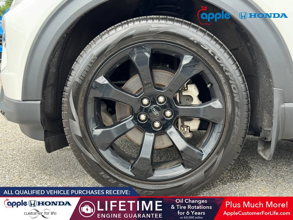 Used 2024 Ford Explorer ST-Line w/ Class IV Trailer Tow Package AWD/4WD image 6