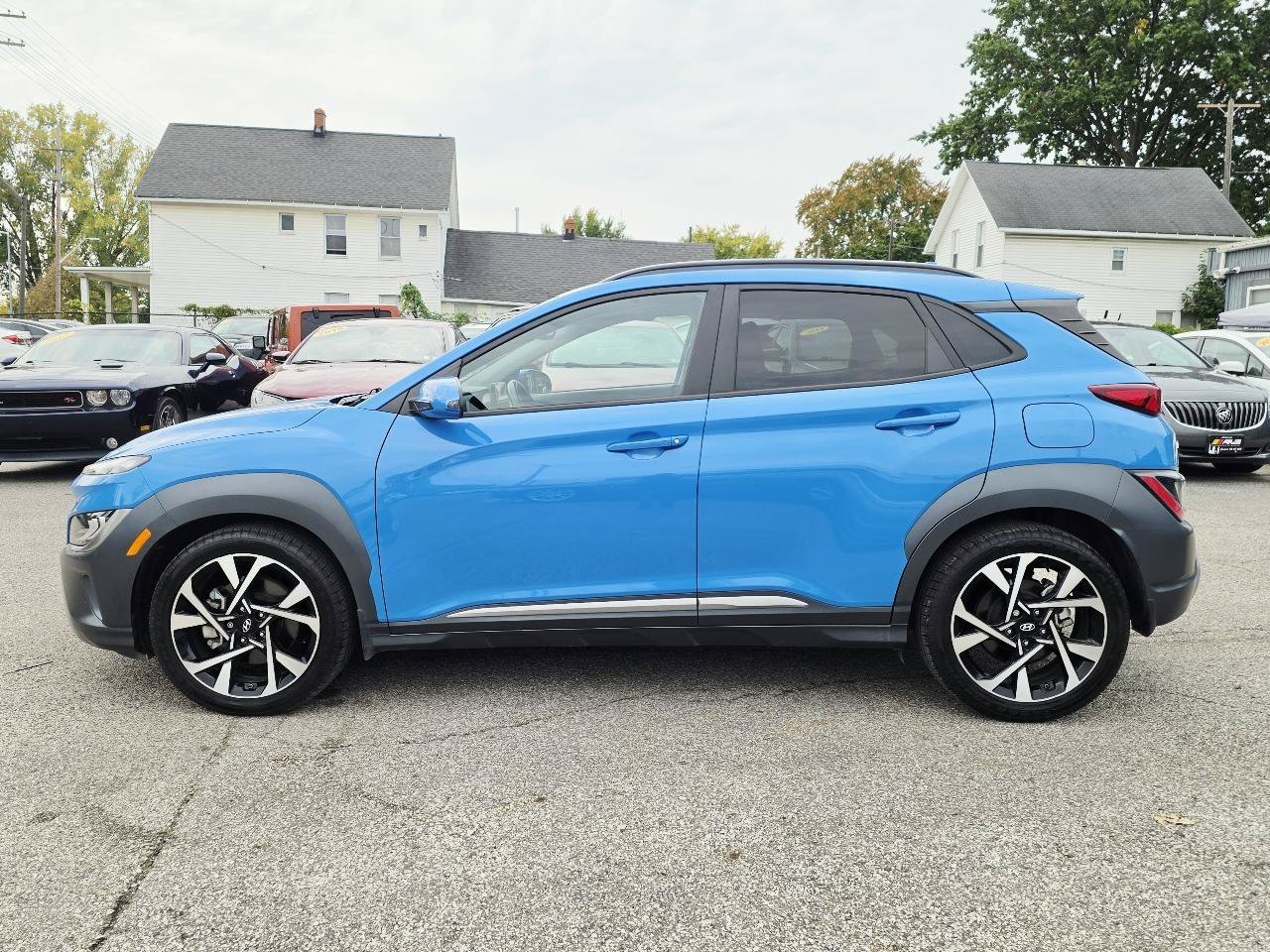 Used 2022 Hyundai Kona Limited FWD image 8