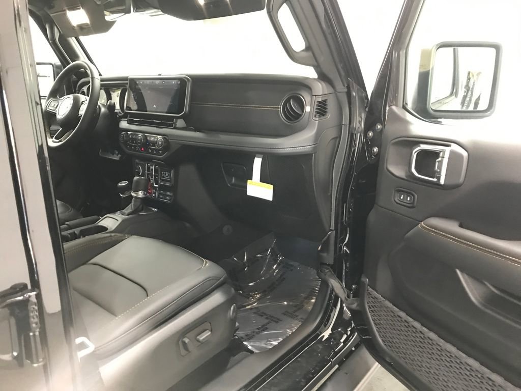 New 2025 Jeep Wrangler Unlimited Rubicon 392 image 49