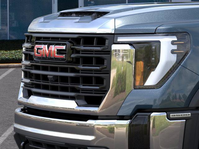 New 2026 GMC Sierra 3500 Pro AWD/4WD image 13