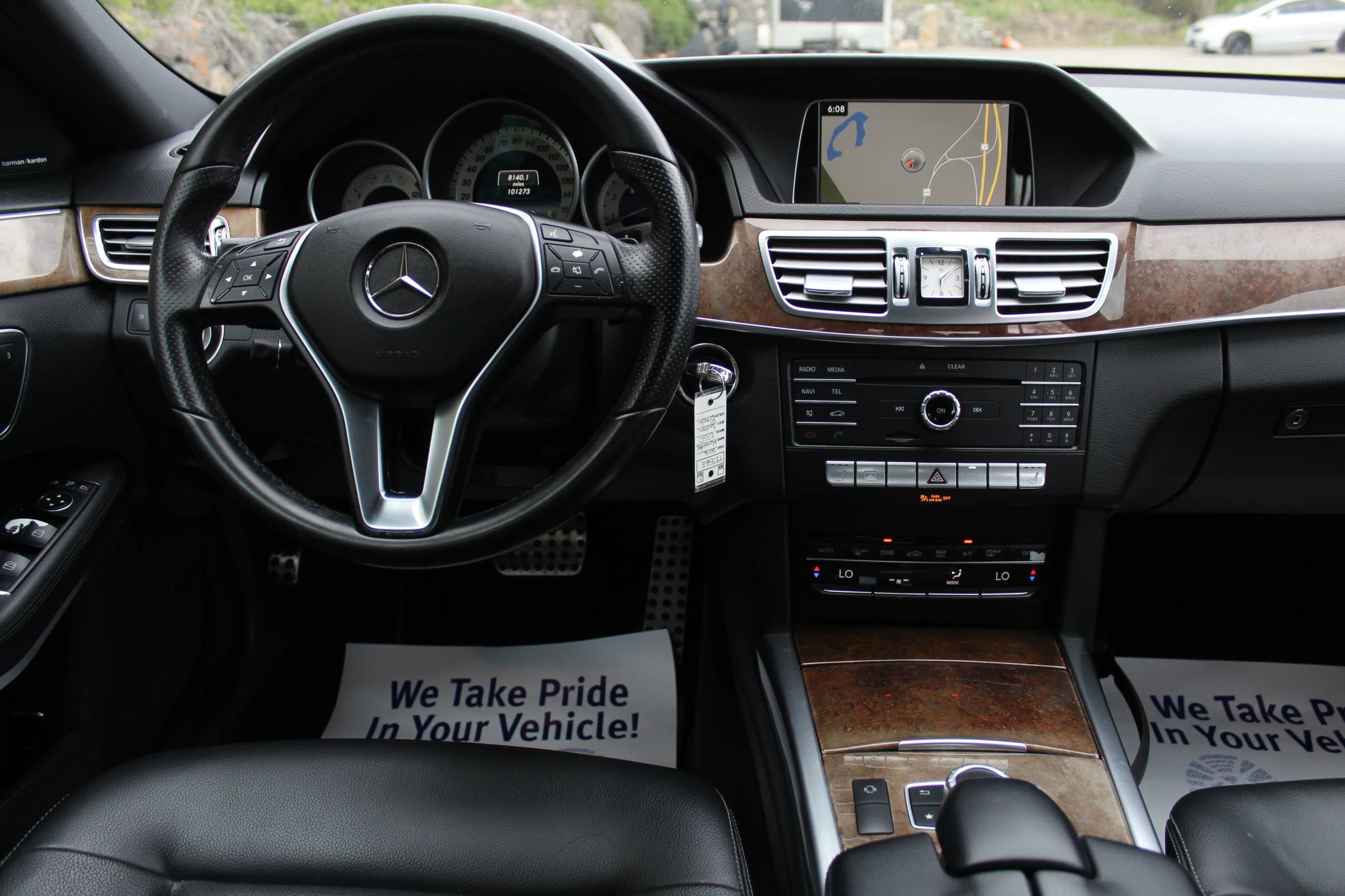 Used 2016 Mercedes-Benz E 350 4MATIC Sedan image 19