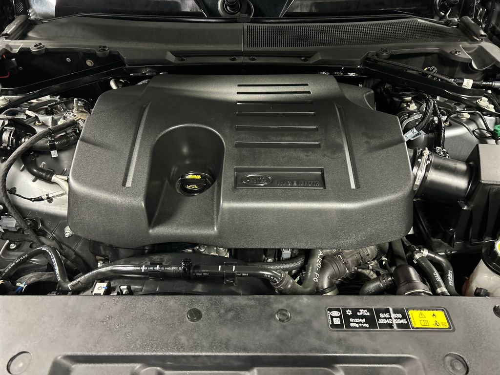 Used 2023 Land Rover Defender 90 X image 24