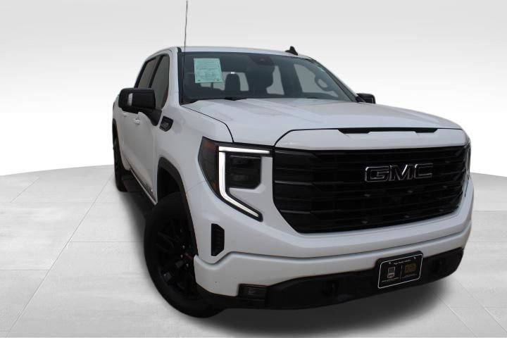 Used 2022 GMC Sierra 1500 Elevation w/ Preferred Package image 2