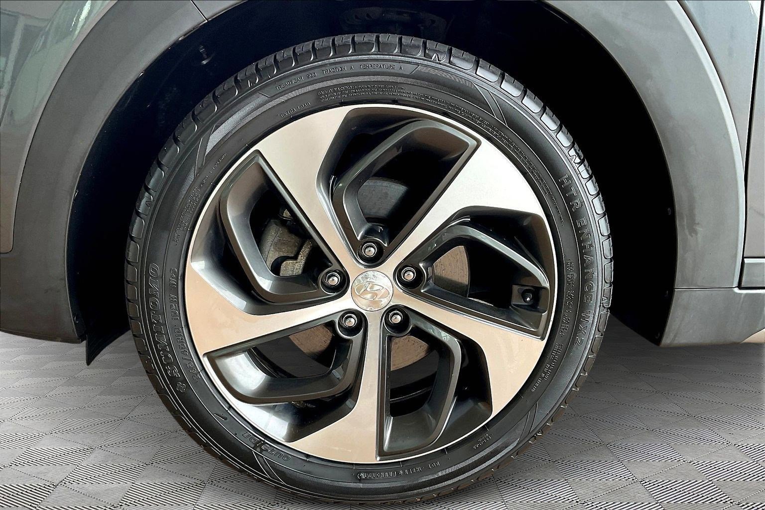 Used 2017 Hyundai Tucson Limited w/ Limited Ultimate Package 03 image 31