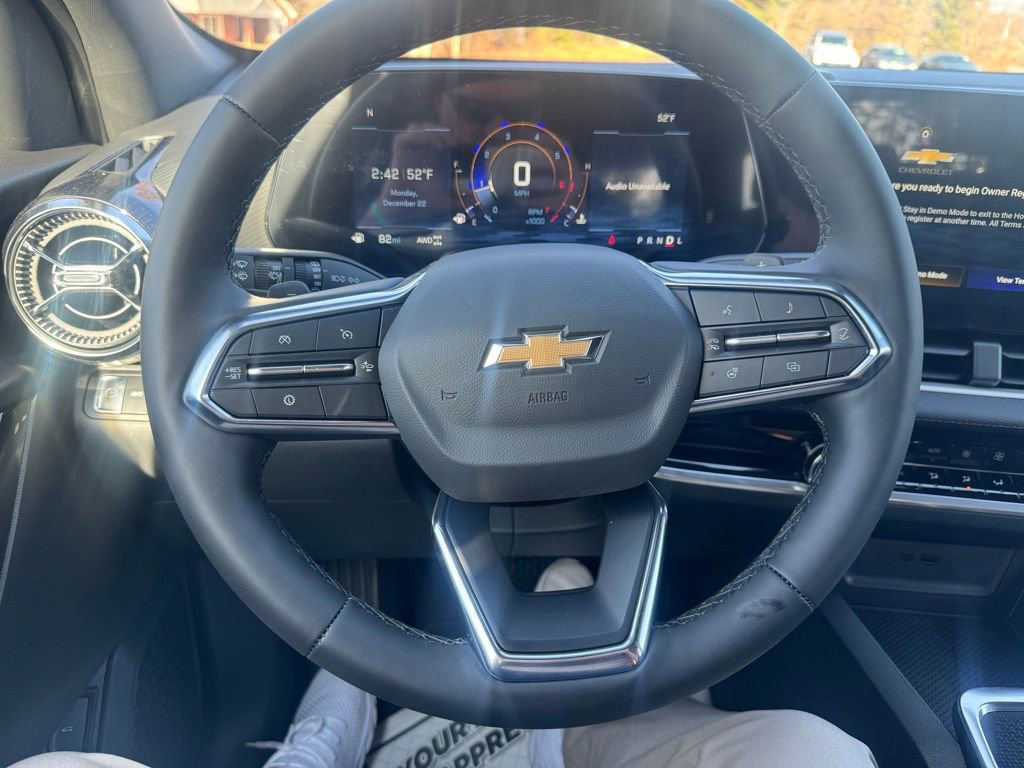 New 2026 Chevrolet Equinox LT w/ Convenience Package II image 18