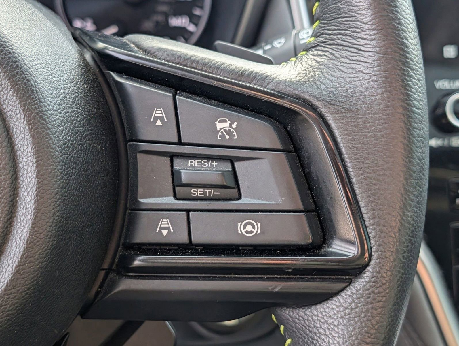 Certified 2025 Subaru Outback Onyx Edition image 30