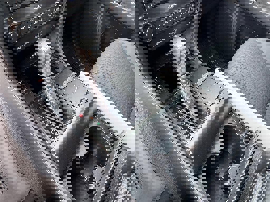 Used 2023 Lexus GX 460 Premium w/ Accessory Package AWD/4WD image 18