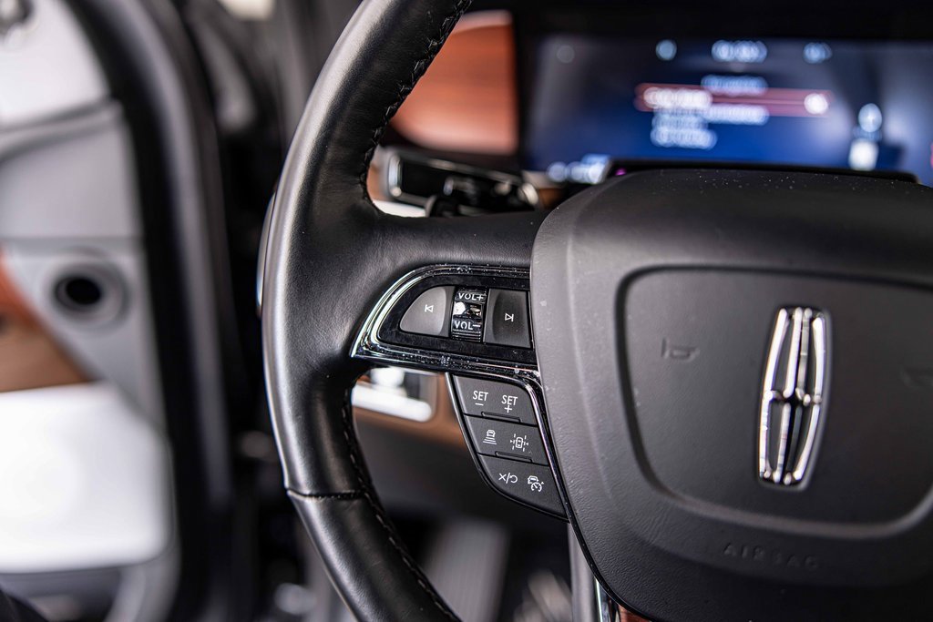 Used 2024 Lincoln Navigator Reserve w/ Equipment Group 201A image 24