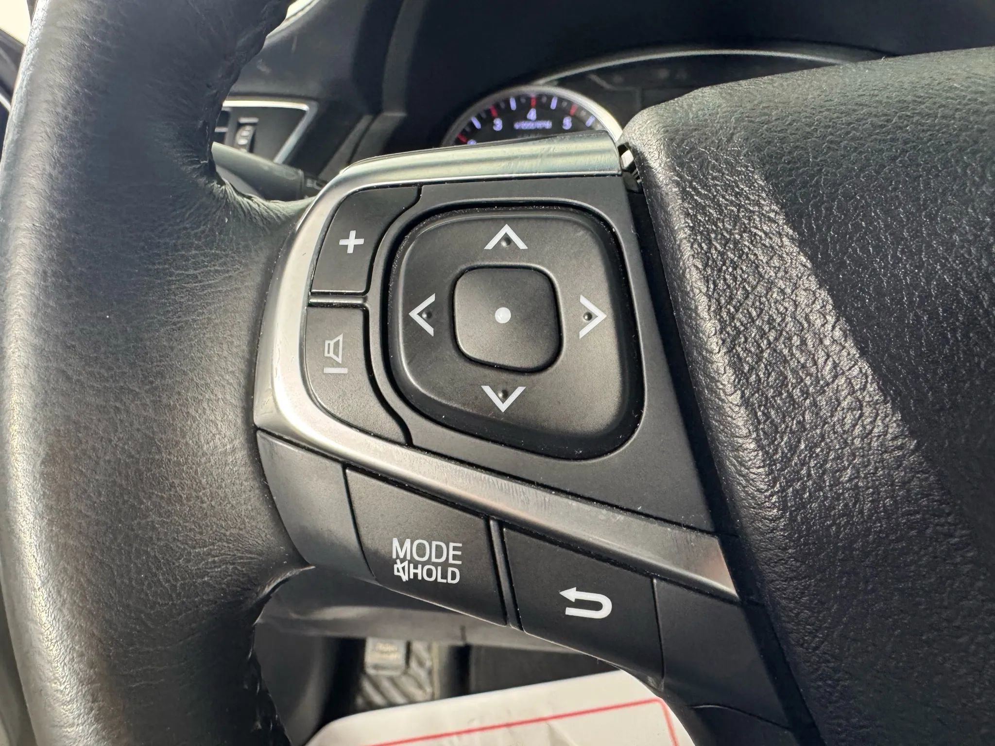 Used 2017 Toyota Camry SE image 15