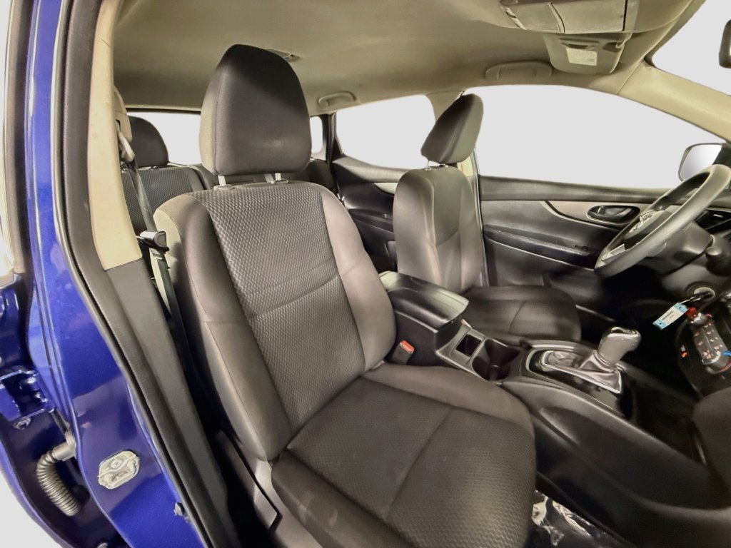 Used 2020 Nissan Rogue Sport S w/ Appearance Package FWD image 27