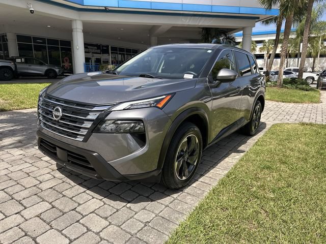Used 2024 Nissan Rogue SV FWD image 20