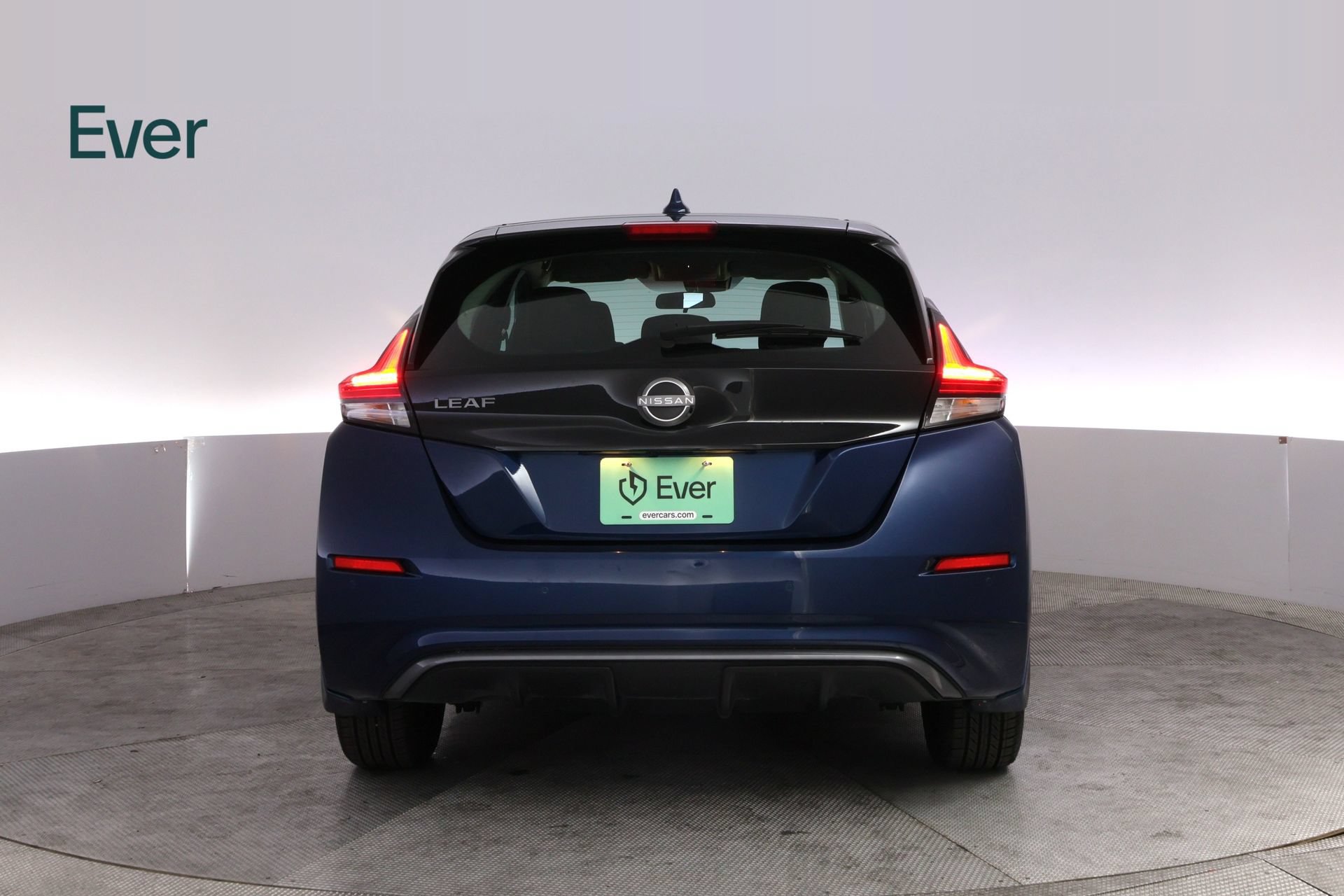 Used 2025 Nissan Leaf S FWD image 15