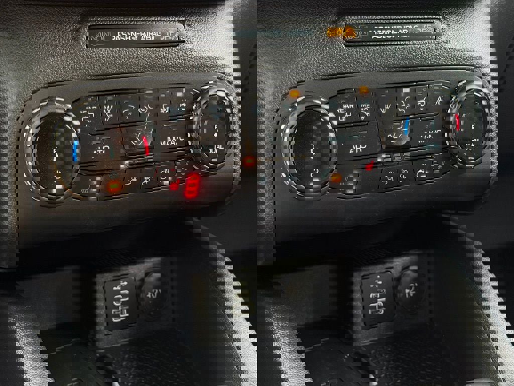 Certified 2024 Ford Bronco Sport Outer Banks w/ Tech Package image 33