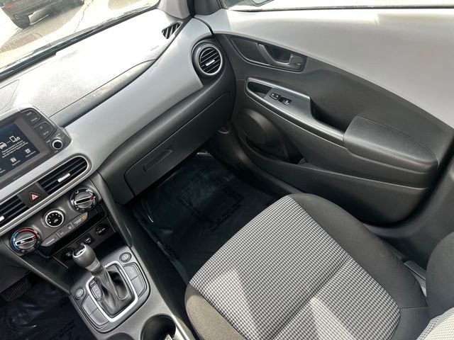 Used 2021 Hyundai Kona SE w/ Cargo Package image 20