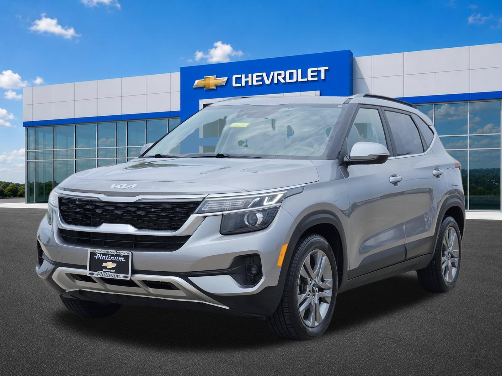 Used 2022 Kia Seltos S FWD video 2