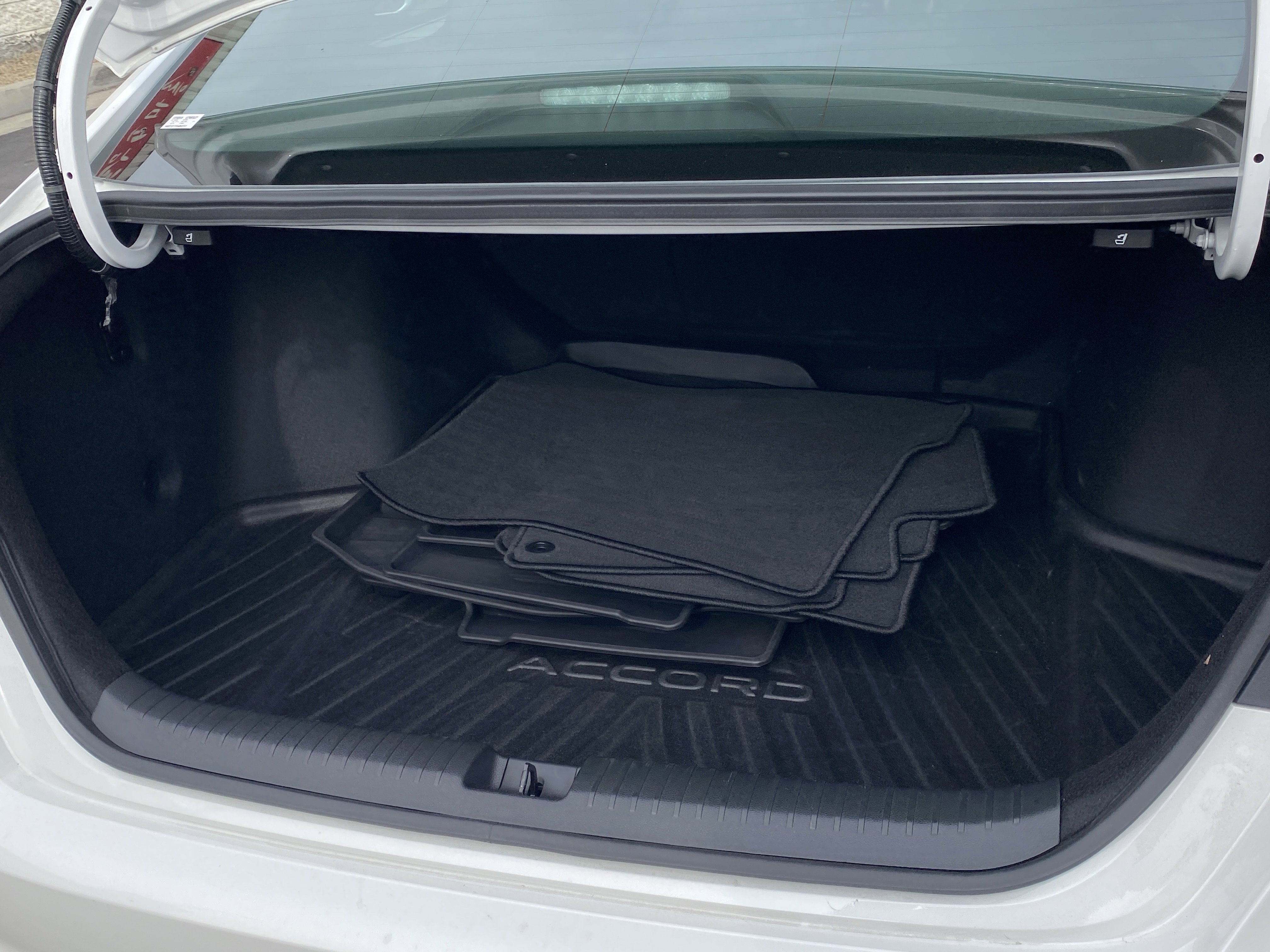 Used 2025 Honda Accord Sport image 12