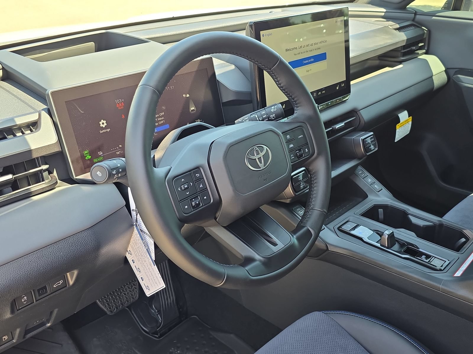 New 2026 Toyota RAV4 XSE w/ Panoramic Sun Roof Package AWD/4WD image 12