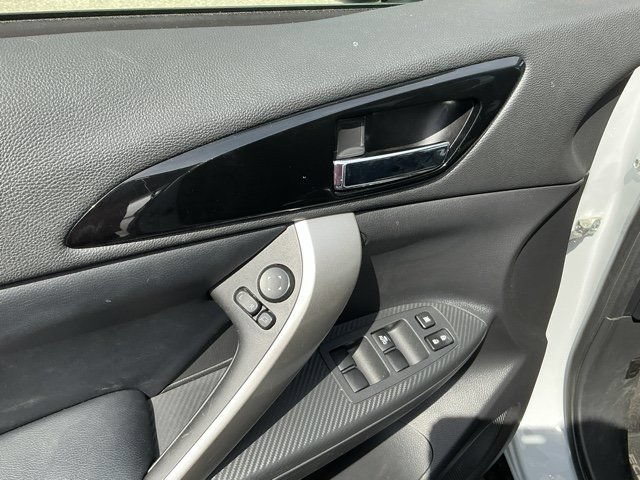 Used 2025 Mitsubishi Eclipse Cross SE AWD/4WD image 17