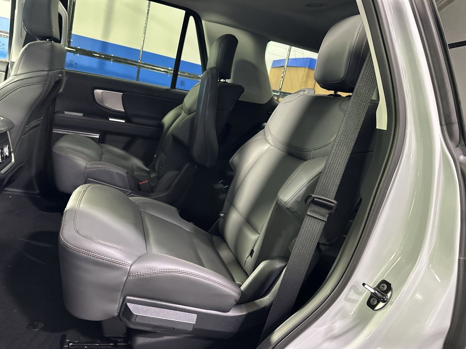 New 2025 Ford Expedition Active image 36