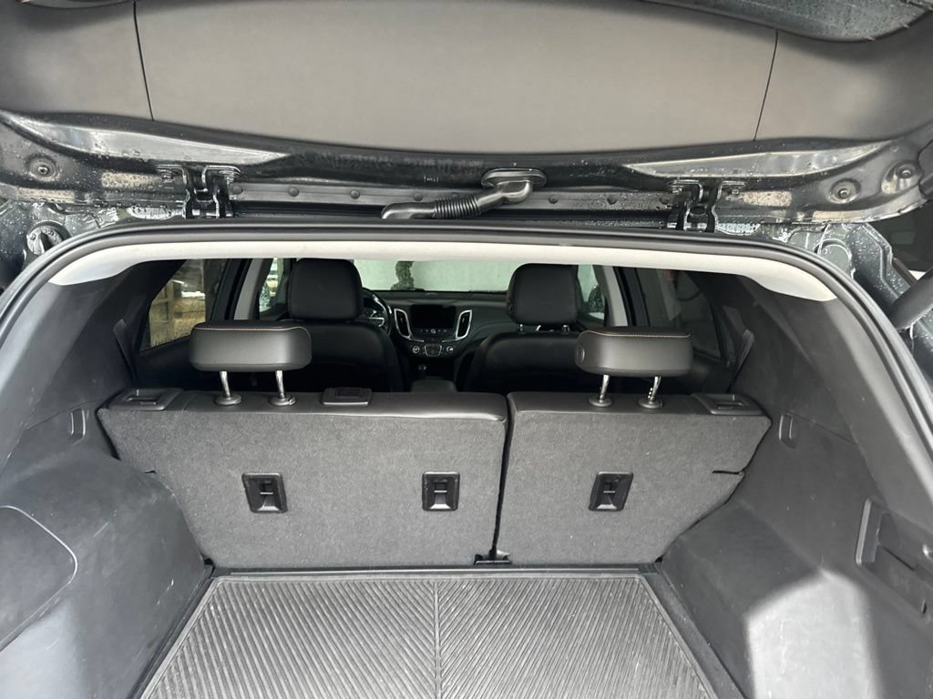 Used 2020 Chevrolet Equinox Premier FWD image 17