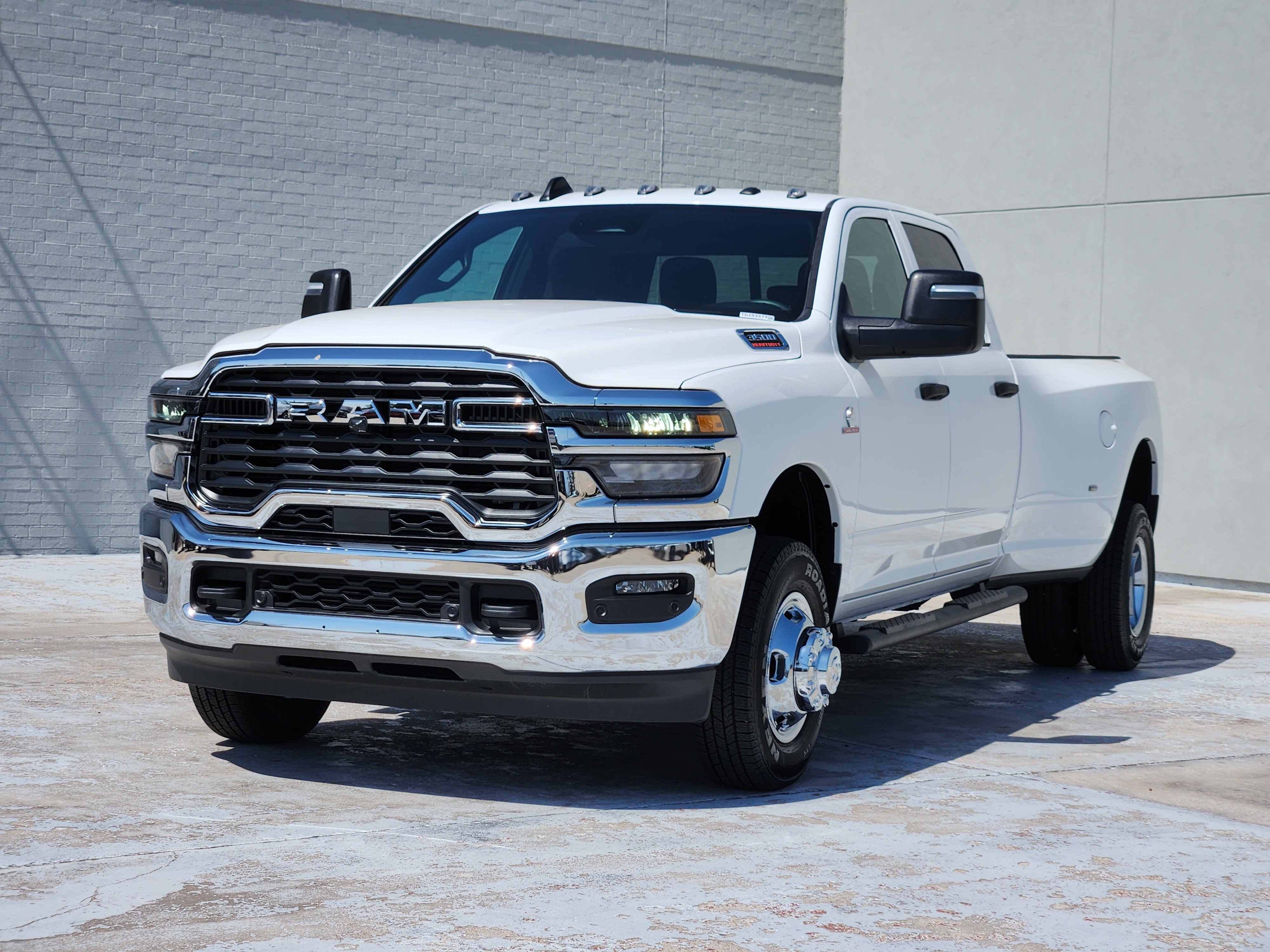New 2026 RAM 3500 Tradesman AWD/4WD video 2