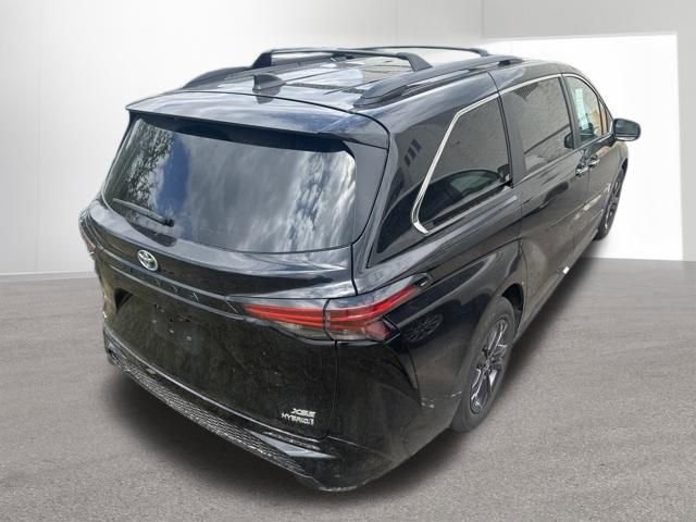 Certified 2024 Toyota Sienna XSE w/ XSE Plus Package AWD/4WD image 2