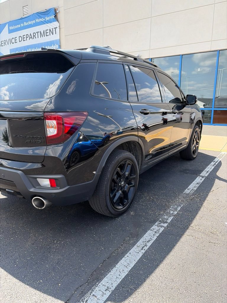 Used 2024 Honda Passport Black Edition image 6