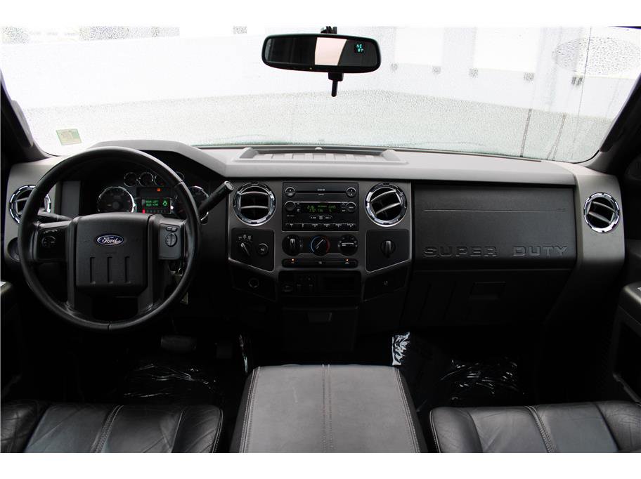 Used 2008 Ford F250 FX4 image 9