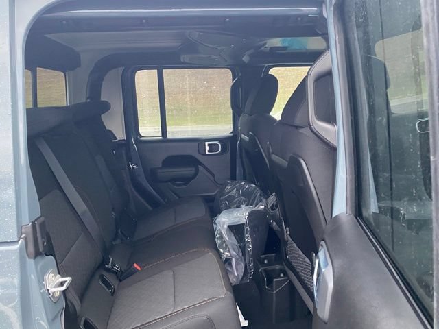 New 2026 Jeep Gladiator Mojave w/ Safety Group AWD/4WD image 29