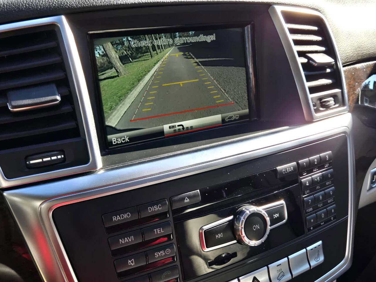 Used 2015 Mercedes-Benz ML 250 BlueTEC 4MATIC image 27