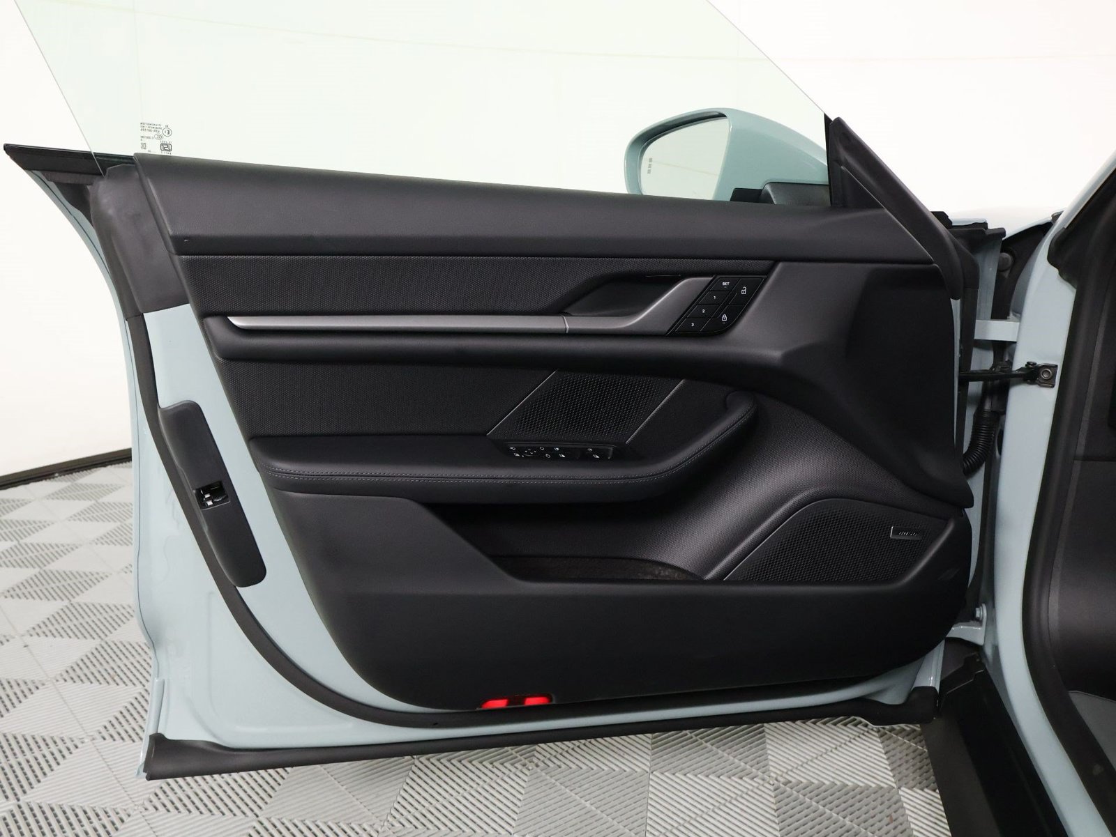 New 2026 Porsche Taycan RWD image 20