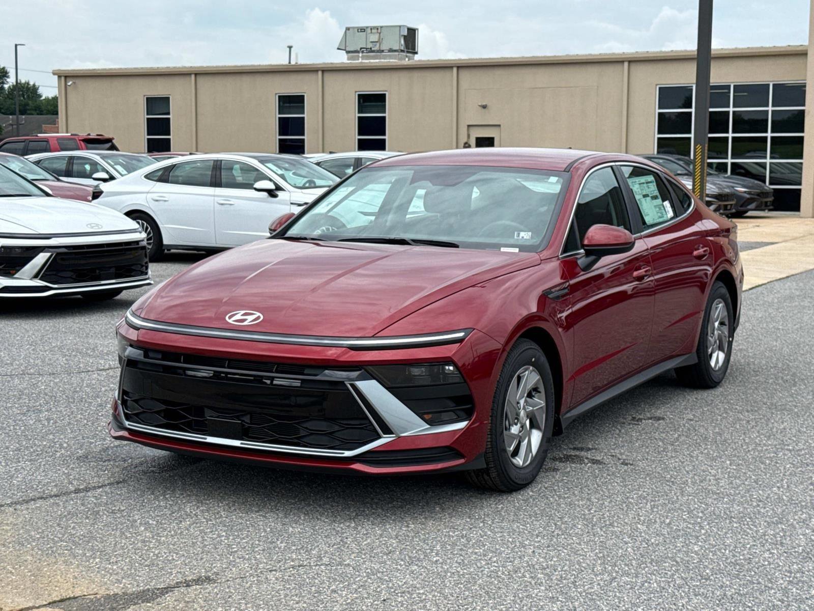 New 2025 Hyundai Sonata SE image 16