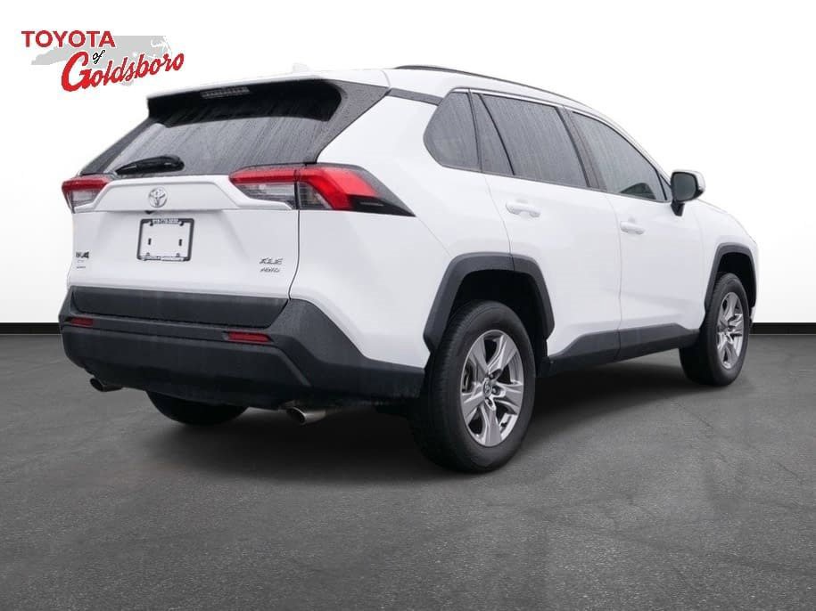 Used 2023 Toyota RAV4 XLE image 6