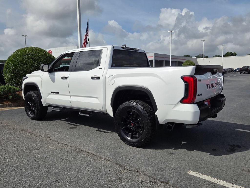 Used 2024 Toyota Tundra SR5 AWD/4WD image 11