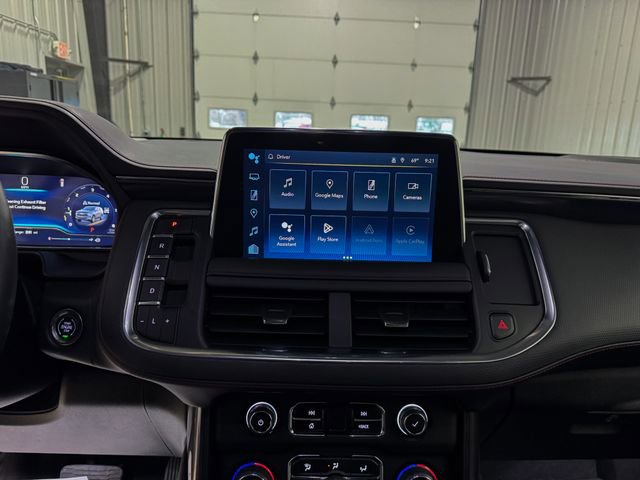 Used 2024 Chevrolet Suburban RST w/ Luxury Package image 15