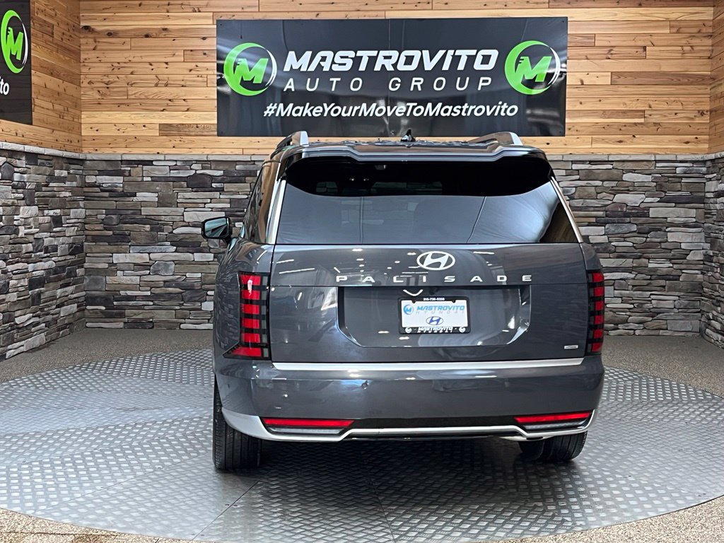 Used 2026 Hyundai Palisade Calligraphy AWD/4WD image 18