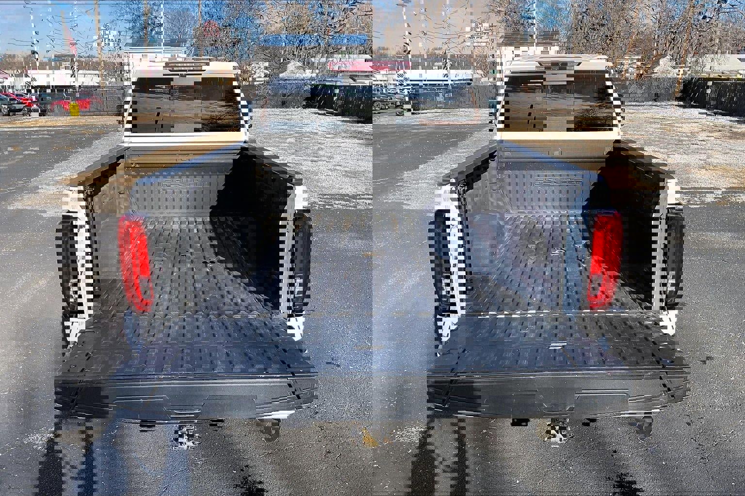 Used 2023 GMC Sierra 3500 Denali image 5