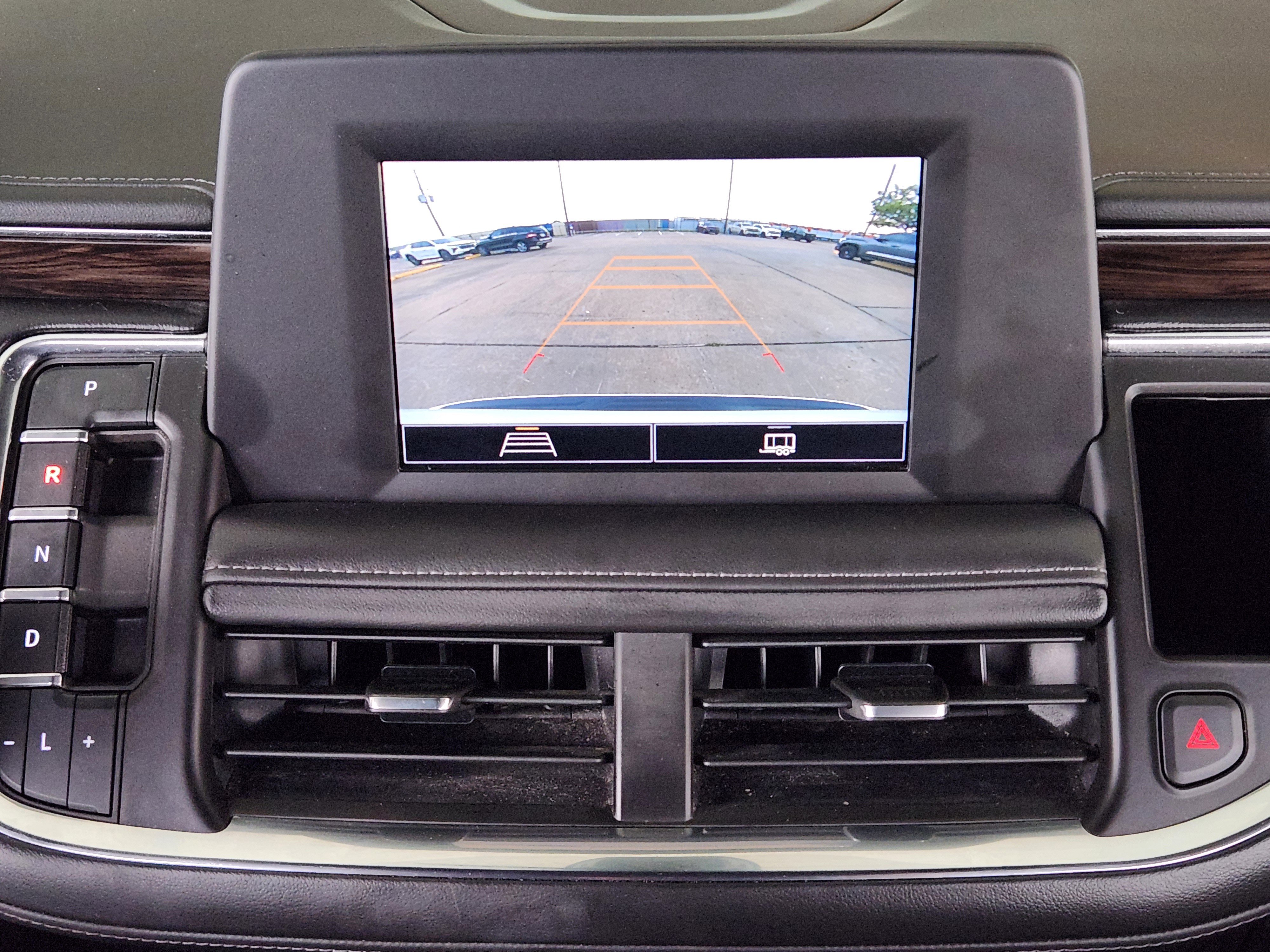 Used 2022 Chevrolet Tahoe LS RWD image 17
