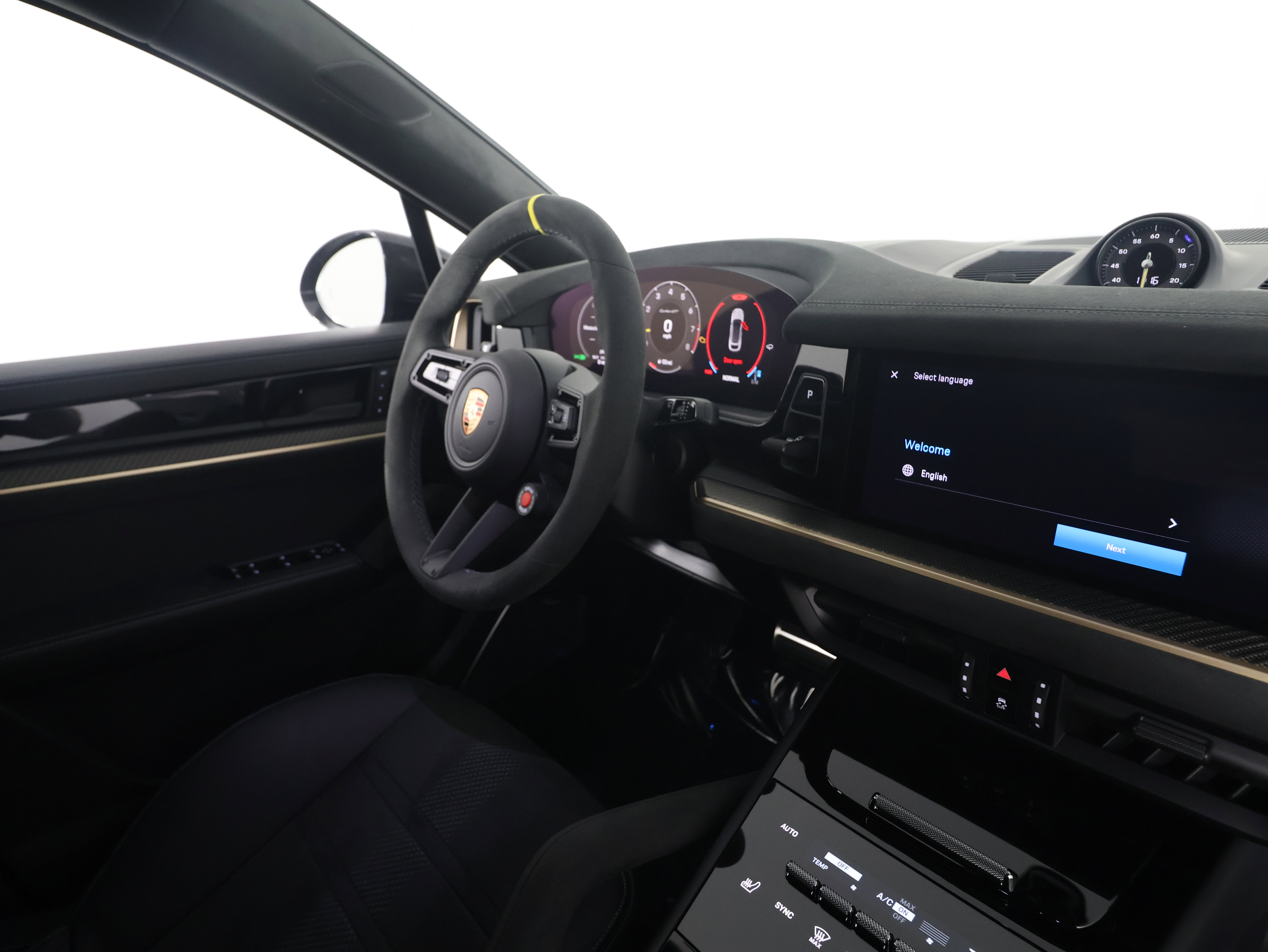 New 2025 Porsche Cayenne Turbo GT image 12