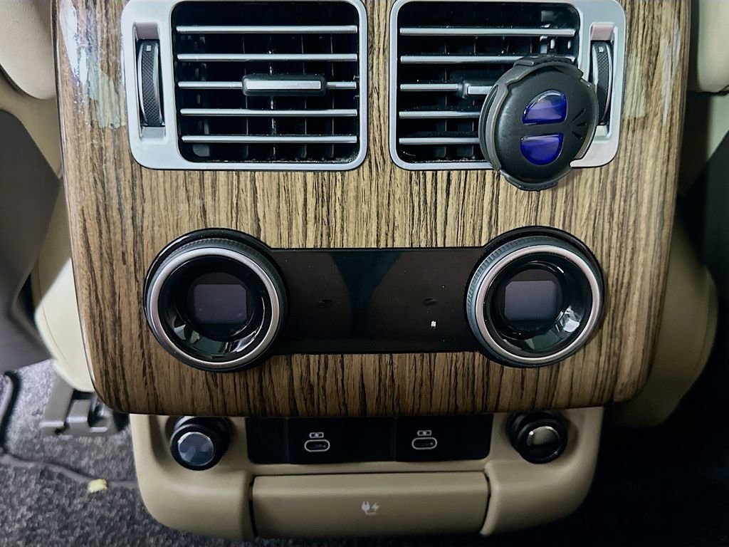 Used 2021 Land Rover Range Rover Westminster Edition image 33