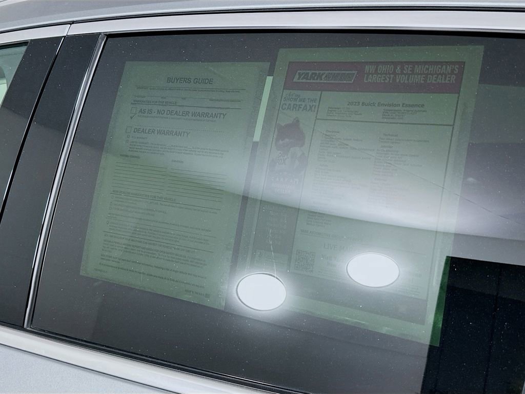 Used 2023 Buick Envision Essence image 13