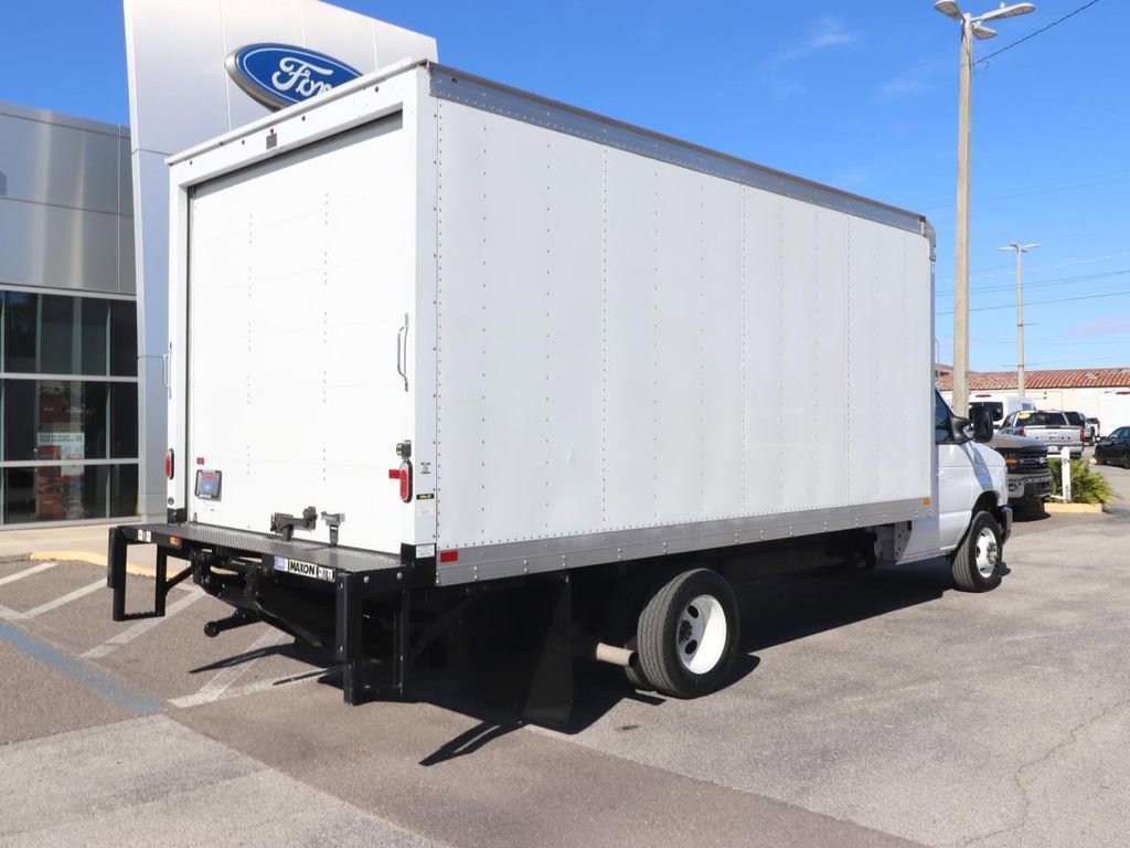 Certified 2024 Ford E-450 and Econoline 450 Super Duty w/ Power Windows & Locks Group image 17