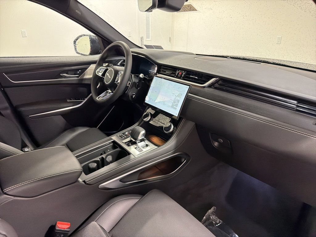 New 2026 Jaguar F-PACE R-Dynamic S AWD/4WD image 24