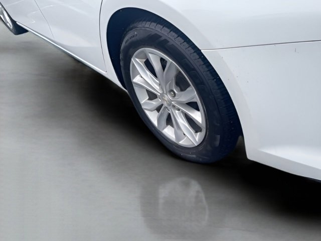 Used 2021 Chevrolet Malibu LT FWD image 12