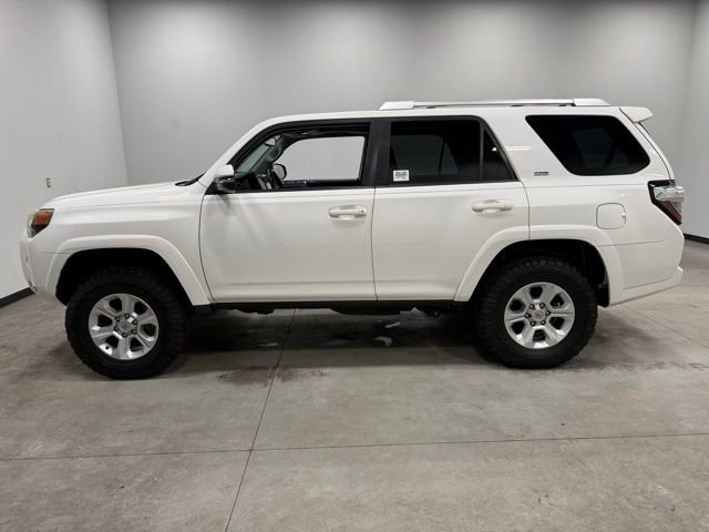 Used 2015 Toyota 4Runner SR5 Premium RWD image 8
